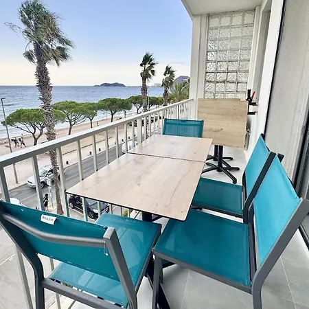 T3 Solarys Waterfront, Air-conditioned, Parking 2 * La Ciotat